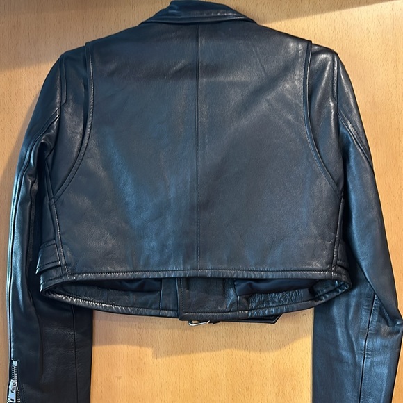 IRO cropped black leather jacket - Picture 3 of 5